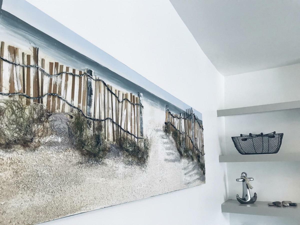 Nancie'S Place - Dartmouth Town Center With Private Parking - A Traditional Georgian Private Duplex Apartment - Beautifully Refurbished - Two Bedrooms, Bathroom, Kitchen And Lounge Diner Exteriör bild